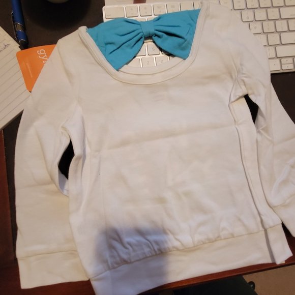 Gymboree 2T long sleeve top - Picture 3 of 3